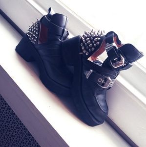 JC spiked booties(lowest)